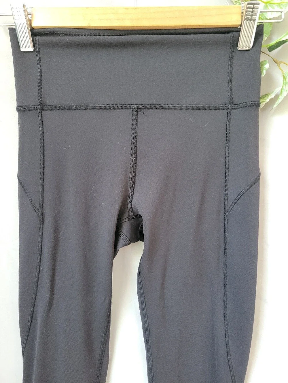 Lululemon In Movement Crop Everlux 19